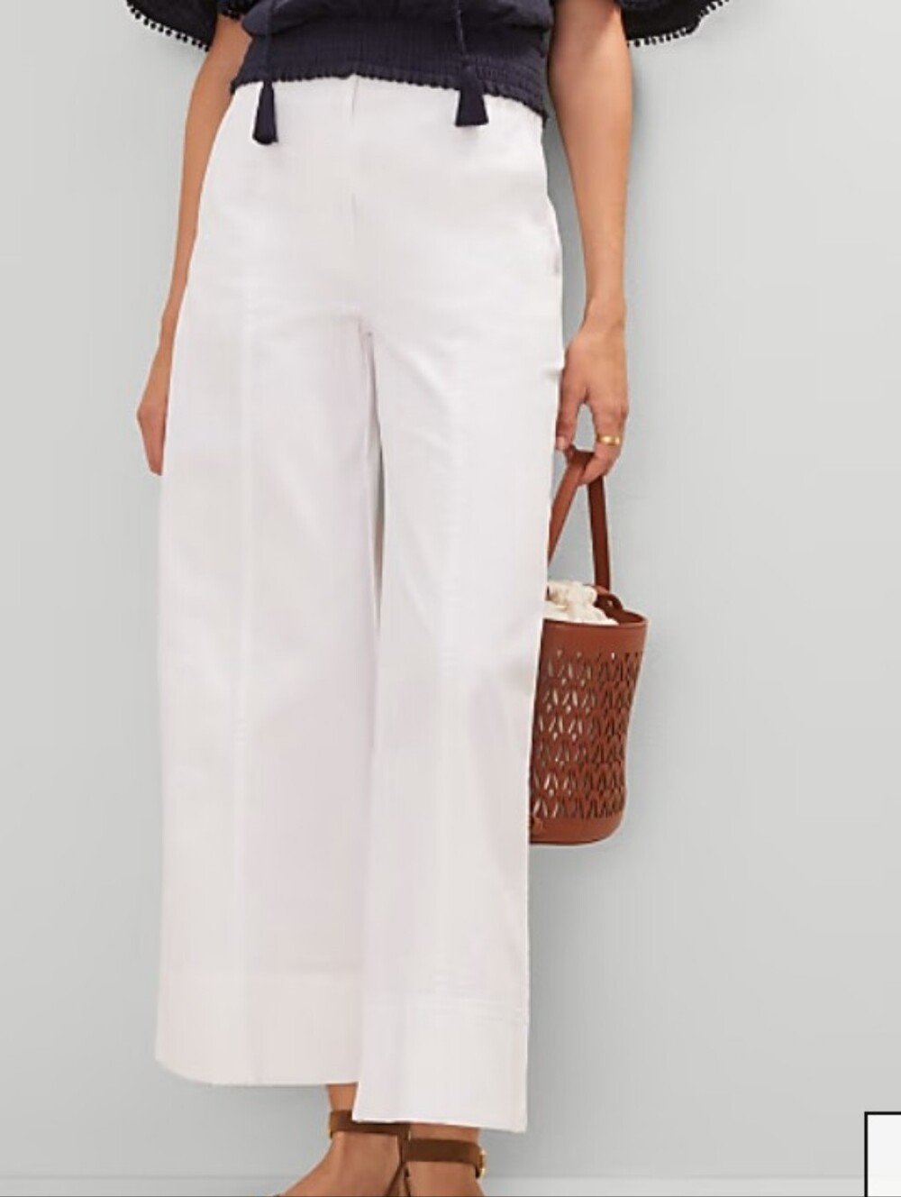 Ann Taylor Petite Weekend Wide-Leg Ankle Pants White S8ze 0